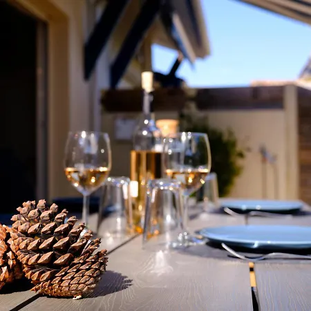 Holiday home Maison Des Embruns